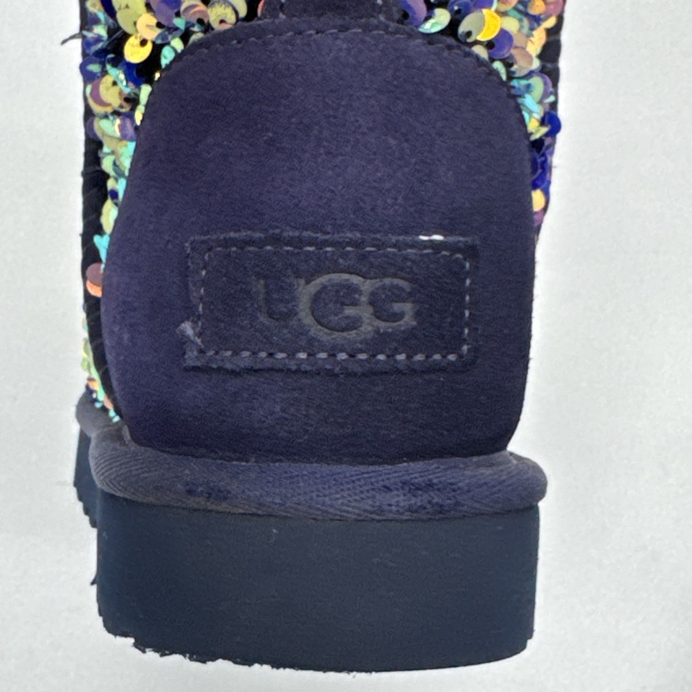 UGG CLASSIC MINI STELLAR SEQUIN BOOTS US 6 Medallion Purple Sparkle Bootie rare - Picture 8 of 16